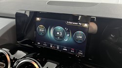 2021 (21) MERCEDES-BENZ GLA 200 Sport 5dr Auto 4599992