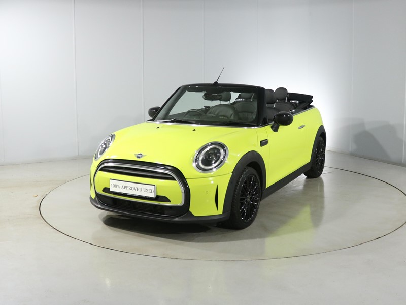 2022 (72) MINI CONVERTIBLE 1.5 Cooper Exclusive 2dr Auto 4605716