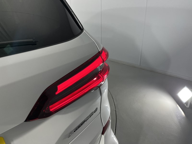 2020 (70) BMW X5 xDrive30d M Sport 5dr Auto 4648967