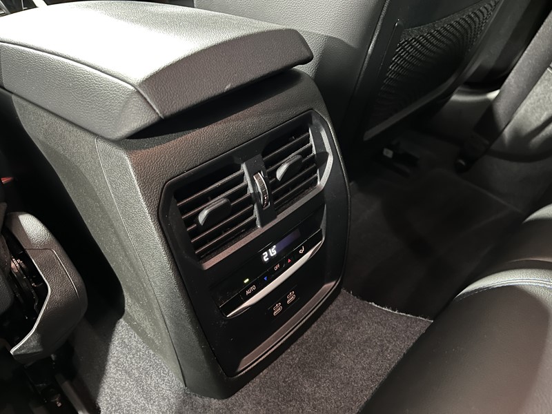 2022 (22) BMW 2 SERIES 220i M Sport 2dr Step Auto 4621756