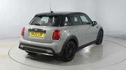 2022 (22) MINI HATCHBACK 1.5 Cooper Exclusive 5dr 4621887