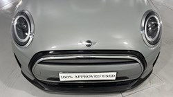 2022 (22) MINI HATCHBACK 1.5 Cooper Exclusive 5dr 4621882