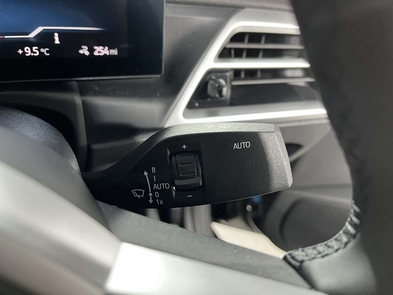 2025 (75) BMW I4 250kW eDrive40 M Sport 83.9kWh 5dr Auto 4917463