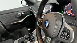 2021 (21) BMW 3 SERIES 320d MHT M Sport 5dr Step Auto 4615371