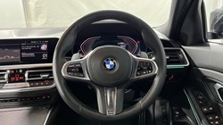 2021 (21) BMW 3 SERIES 320d MHT M Sport 5dr Step Auto 4615354