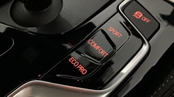 2020 (70) BMW 5 SERIES 520i M Sport 4dr Auto 4636059