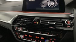 2020 (70) BMW 5 SERIES 520i M Sport 4dr Auto 4636026