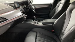 2020 (70) BMW 5 SERIES 520i M Sport 4dr Auto 4636061