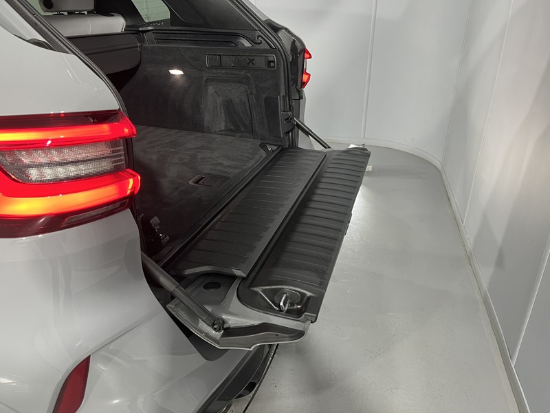 2022 (72) BMW X5 M xDrive  Competition 5dr Step Auto [Ultimate] 4660679