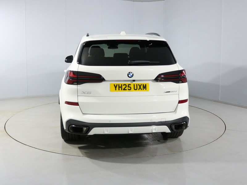 2025 (25) BMW X5 xDrive30d MHT M Sport 5dr Auto [7 Seat] 4639517