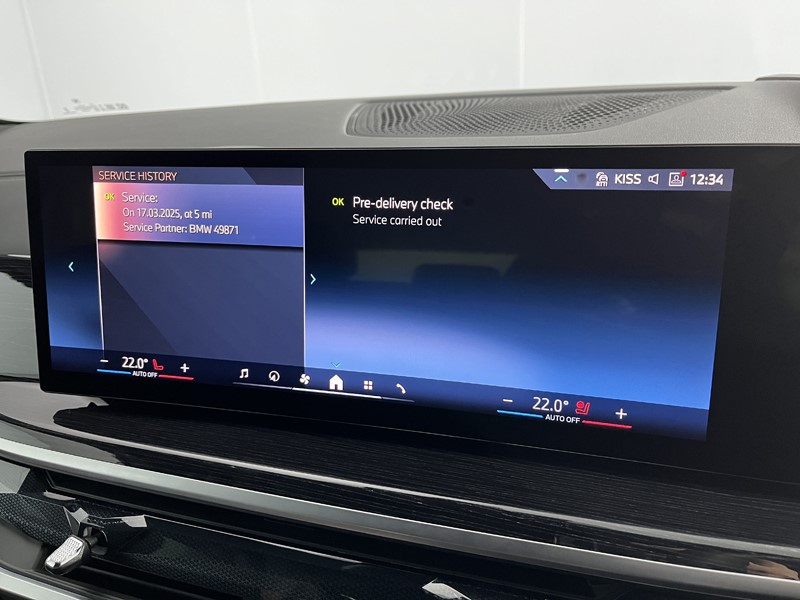 2025 (25) BMW X5 xDrive30d MHT M Sport 5dr Auto [7 Seat] 4639533