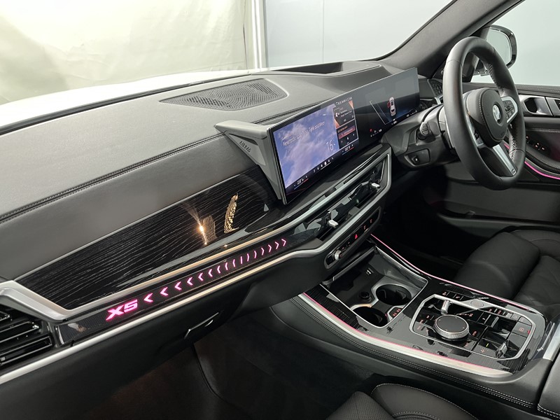 2025 (25) BMW X5 xDrive30d MHT M Sport 5dr Auto [7 Seat] 4639509