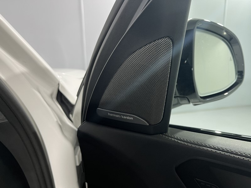 2025 (25) BMW X5 xDrive30d MHT M Sport 5dr Auto [7 Seat] 4639524