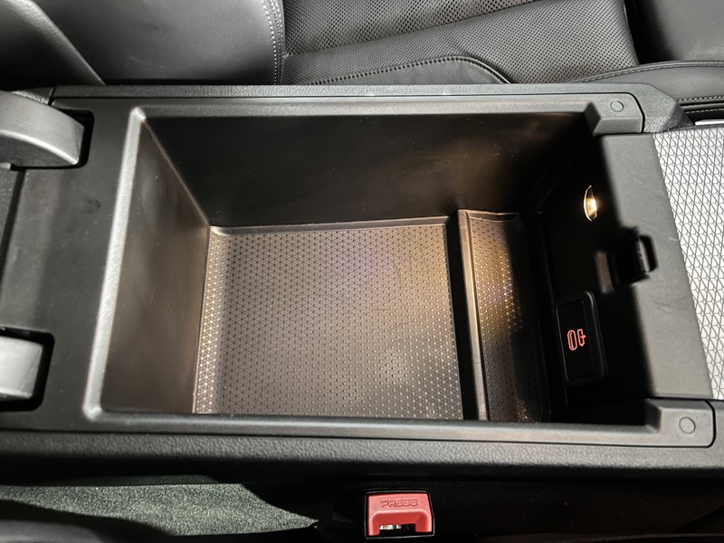 2025 (25) BMW M3 xDrive 530 Competition M 4dr Step Auto 4649193