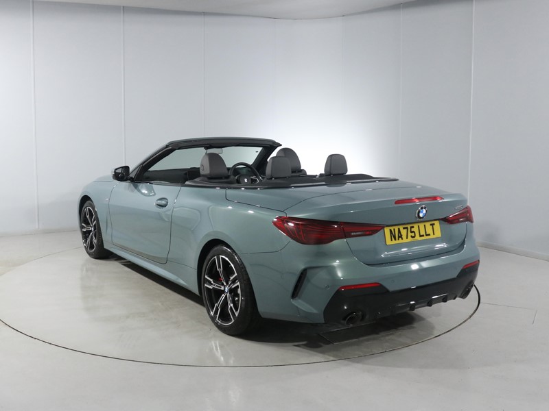 2025 (75) BMW 4 SERIES 420i M Sport 2dr Step Auto