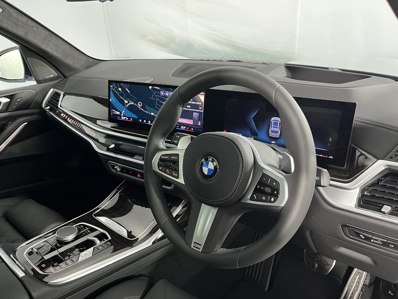 2025 (75) BMW X7 xDrive40i MHT M Sport 5dr Step Auto 5264422
