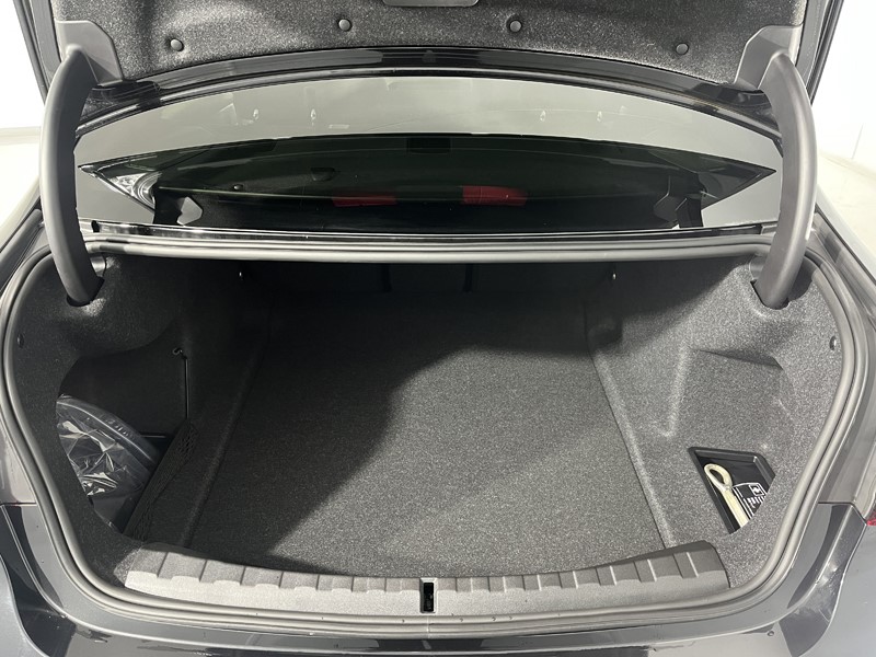 2025 (75) BMW 3 SERIES 320i M Sport 4dr Step Auto 4968511