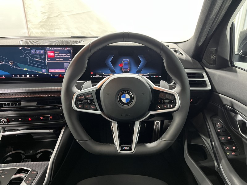 2025 (75) BMW 3 SERIES 320i M Sport 4dr Step Auto 4968503