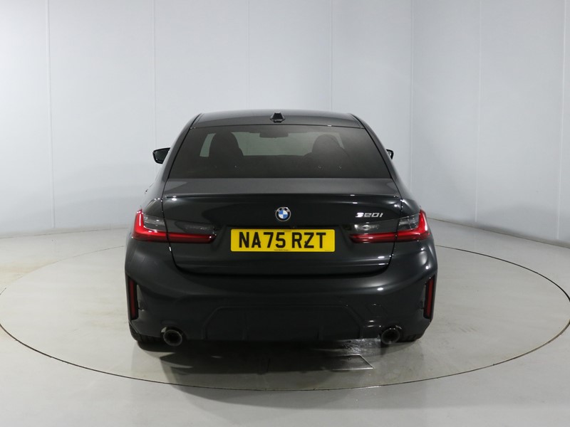 2025 (75) BMW 3 SERIES 320i M Sport 4dr Step Auto 4968513