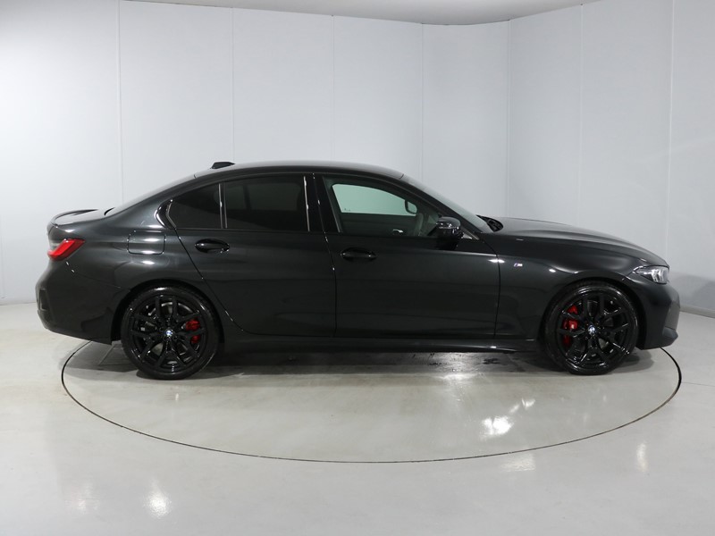 2025 (75) BMW 3 SERIES 320i M Sport 4dr Step Auto 4968501