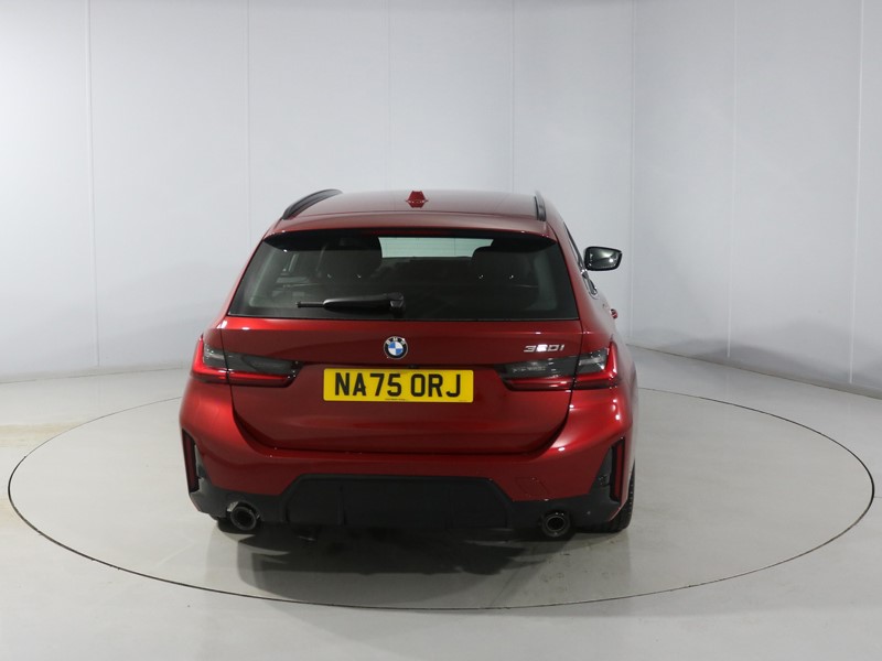 2025 (75) BMW 3 SERIES 320i M Sport 5dr Step Auto 4968711