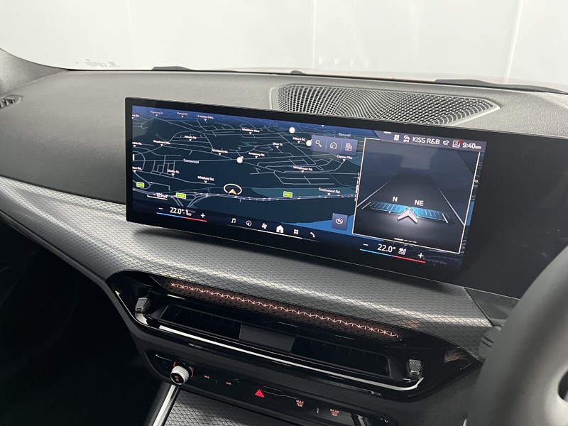 2025 (75) BMW 3 SERIES 320i M Sport 5dr Step Auto 4968704