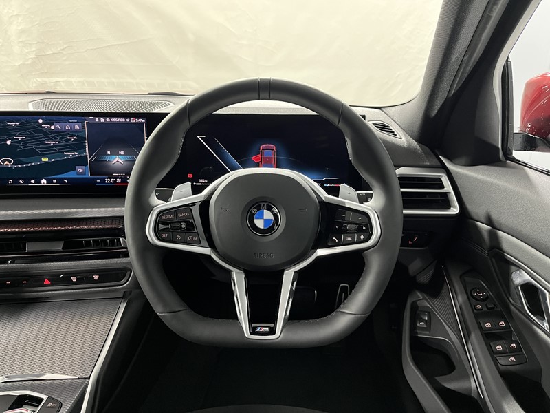 2025 (75) BMW 3 SERIES 320i M Sport 5dr Step Auto 4968701