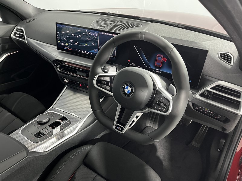 2025 (75) BMW 3 SERIES 320i M Sport 5dr Step Auto 4968702
