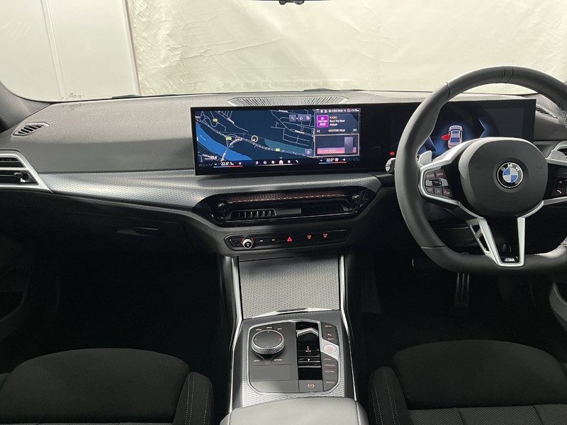 2025 (75) BMW 3 SERIES 320i M Sport 4dr Step Auto 4967045