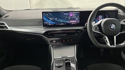 2025 (75) BMW 3 SERIES 320i M Sport 4dr Step Auto 4967045