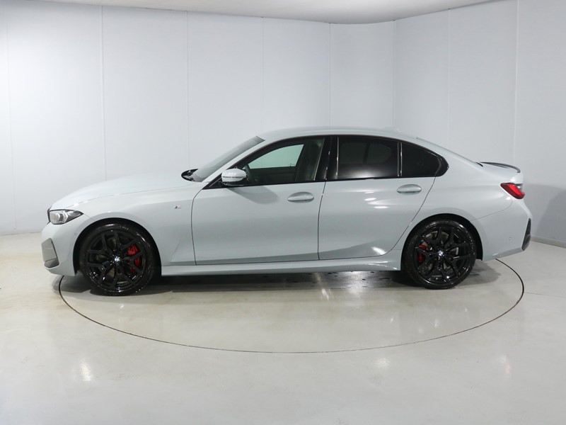 2025 (75) BMW 3 SERIES 320i M Sport 4dr Step Auto 4967090