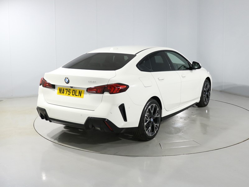 2025 (75) BMW 2 SERIES 220 M Sport 4dr Step Auto 4924184