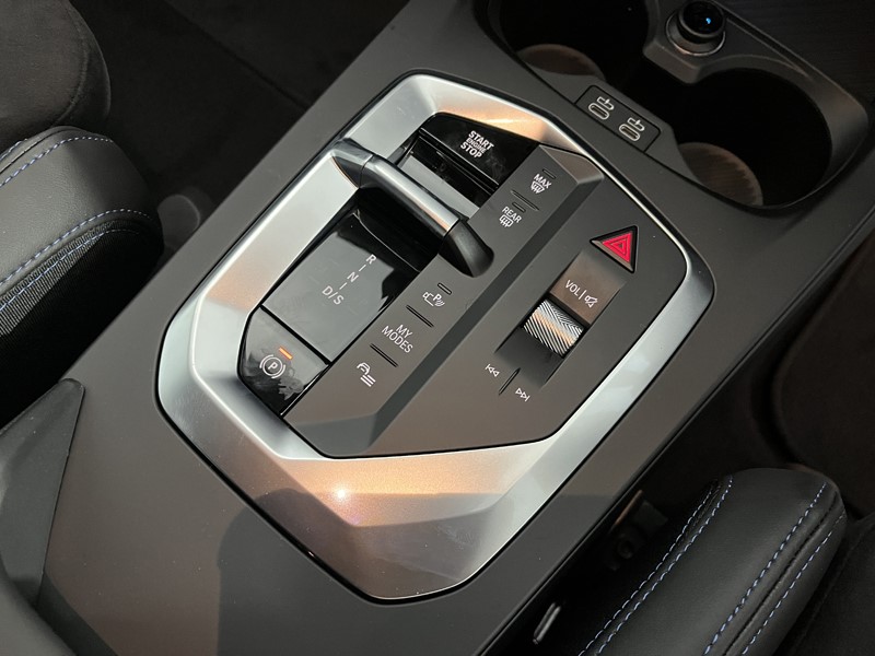 2025 (75) BMW 2 SERIES 220 M Sport 4dr Step Auto 4924149