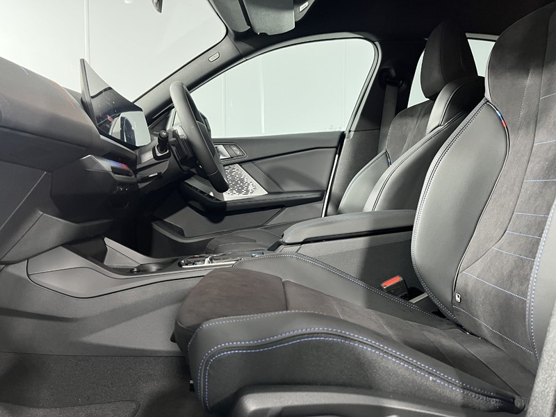 2025 (75) BMW 2 SERIES 220 M Sport 4dr Step Auto 4924172