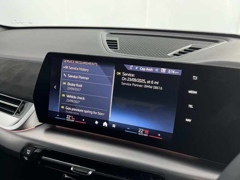 2025 (75) BMW iX2 150kW eDrive20 M Sport 65kWh 5dr Auto 4967423