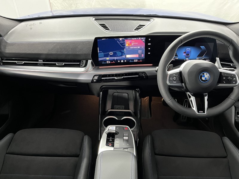 2025 (75) BMW iX2 150kW eDrive20 M Sport 65kWh 5dr Auto 4967398