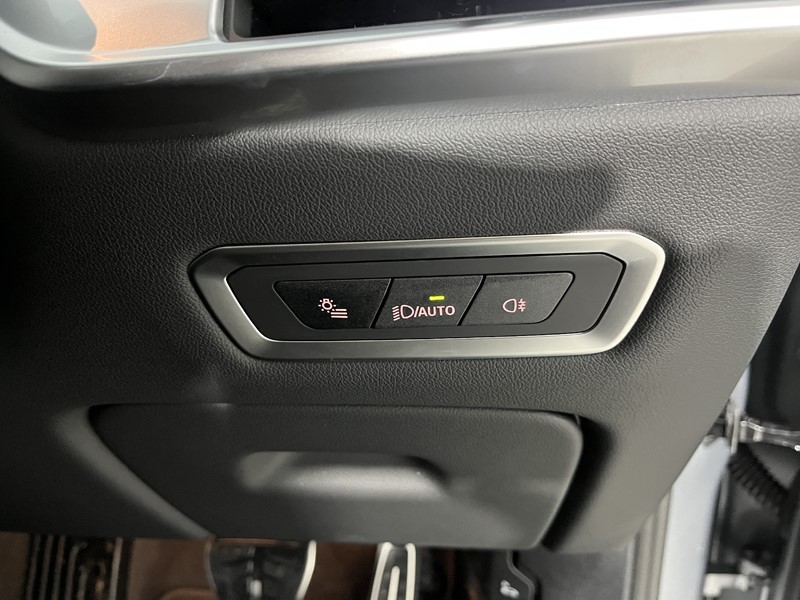 2025 (75) BMW X7 xDrive40d MHT M Sport 5dr Step Auto 4918376