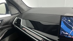 2025 (75) BMW X7 xDrive40d MHT M Sport 5dr Step Auto 4918382