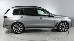 2025 (75) BMW X7 xDrive40d MHT M Sport 5dr Step Auto 4918356