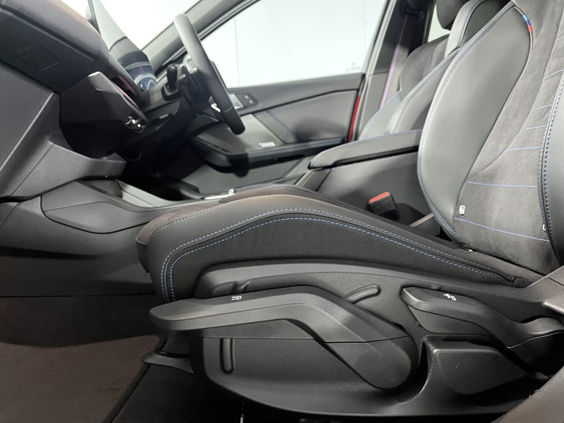 2025 (75) BMW 1 SERIES 120 M Sport 5dr Step Auto 4968222