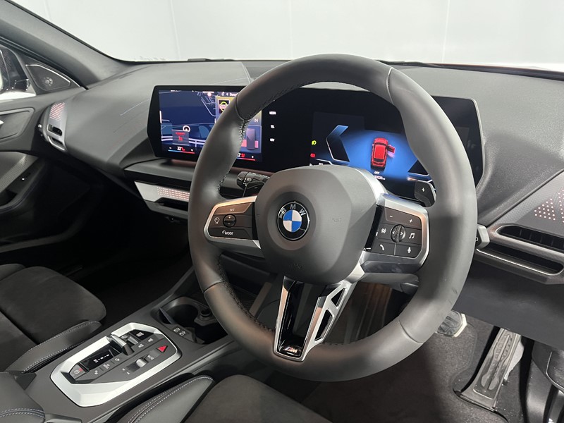 2025 (75) BMW 1 SERIES 120 M Sport 5dr Step Auto 4968194