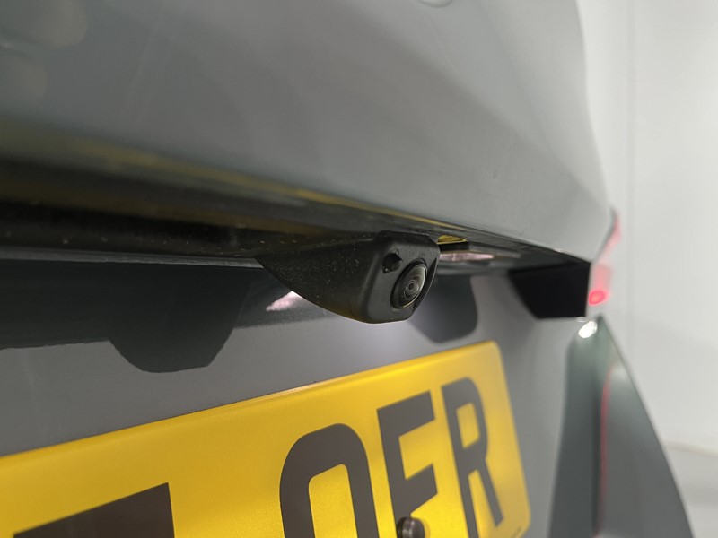 2025 (75) BMW 5 SERIES 520i M Sport Pro 4dr Auto 4967487