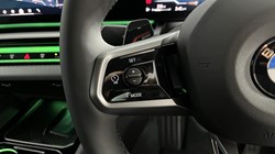 2025 (75) BMW 5 SERIES 520i M Sport Pro 4dr Auto 4967466