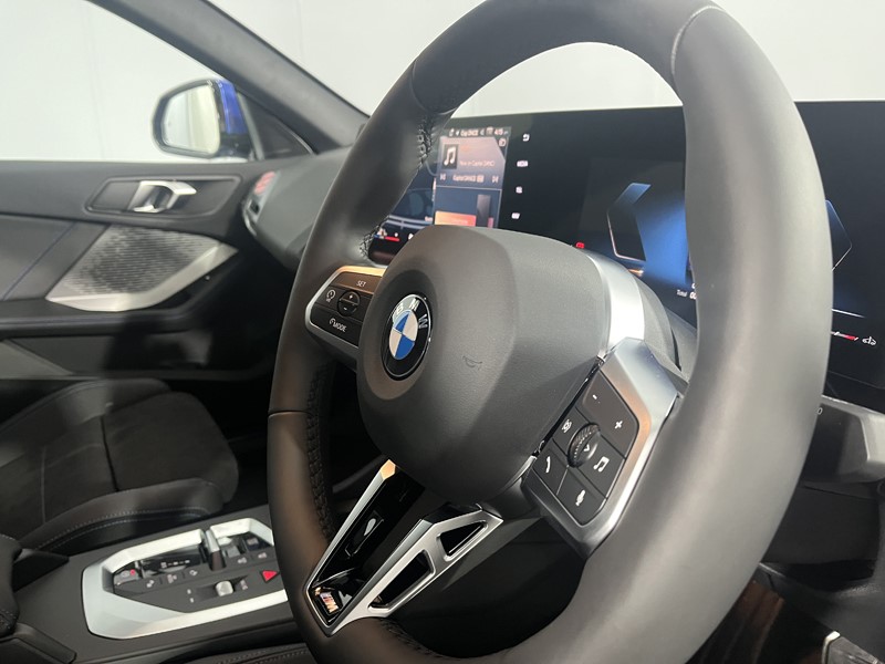 2025 (75) BMW 2 SERIES 220 M Sport 4dr Step Auto 4924299