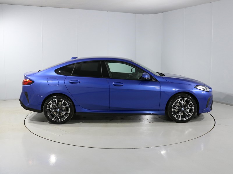 2025 (75) BMW 2 SERIES 220 M Sport 4dr Step Auto 4924281