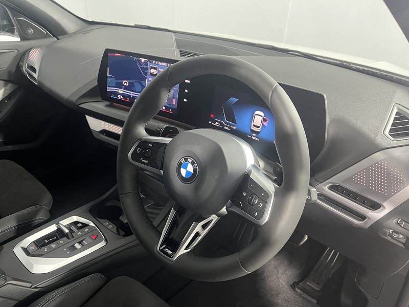 2025 (75) BMW 1 SERIES 120 M Sport 5dr Step Auto 4967705