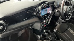 2021 (71) MINI HATCHBACK 1.5 Cooper Sport 3dr 4664072
