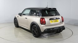 2021 (71) MINI HATCHBACK 1.5 Cooper Sport 3dr 4664067