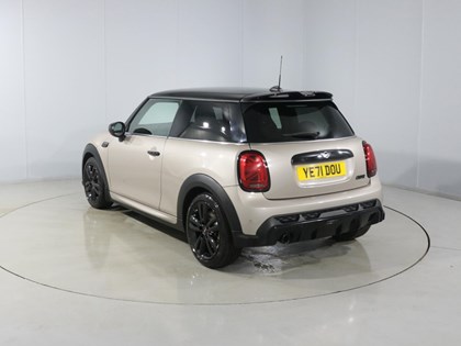 2021 (71) MINI HATCHBACK 1.5 Cooper Sport 3dr