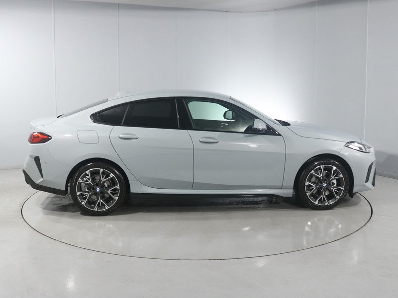 2025 (75) BMW 2 SERIES 220 M Sport 4dr Step Auto 4919222